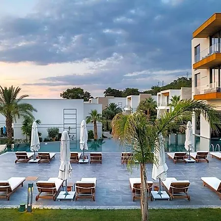 The Norm Collection Door'a 5* Αλικαρνασσός